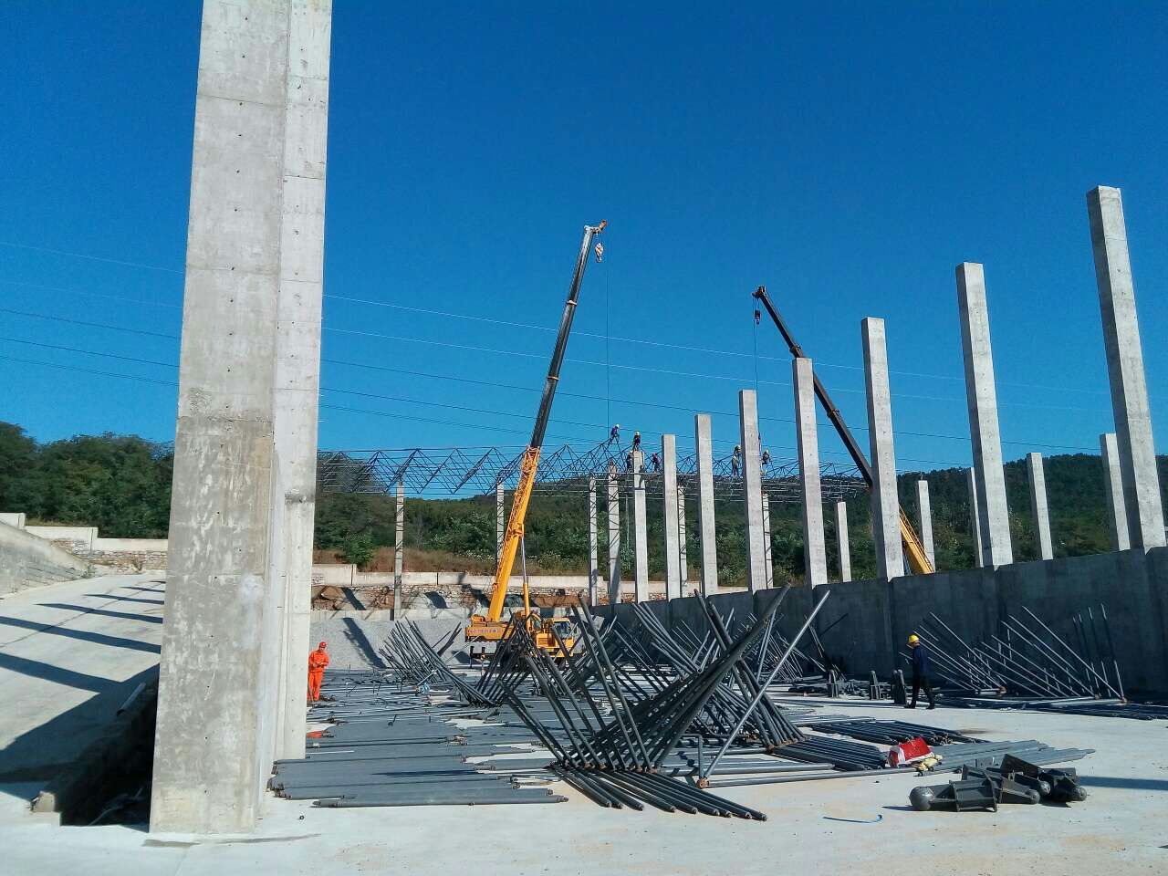 白城搅拌站网架